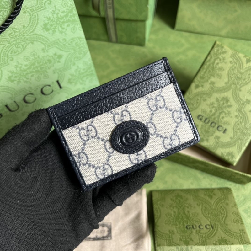 G*u*i wallets & purse